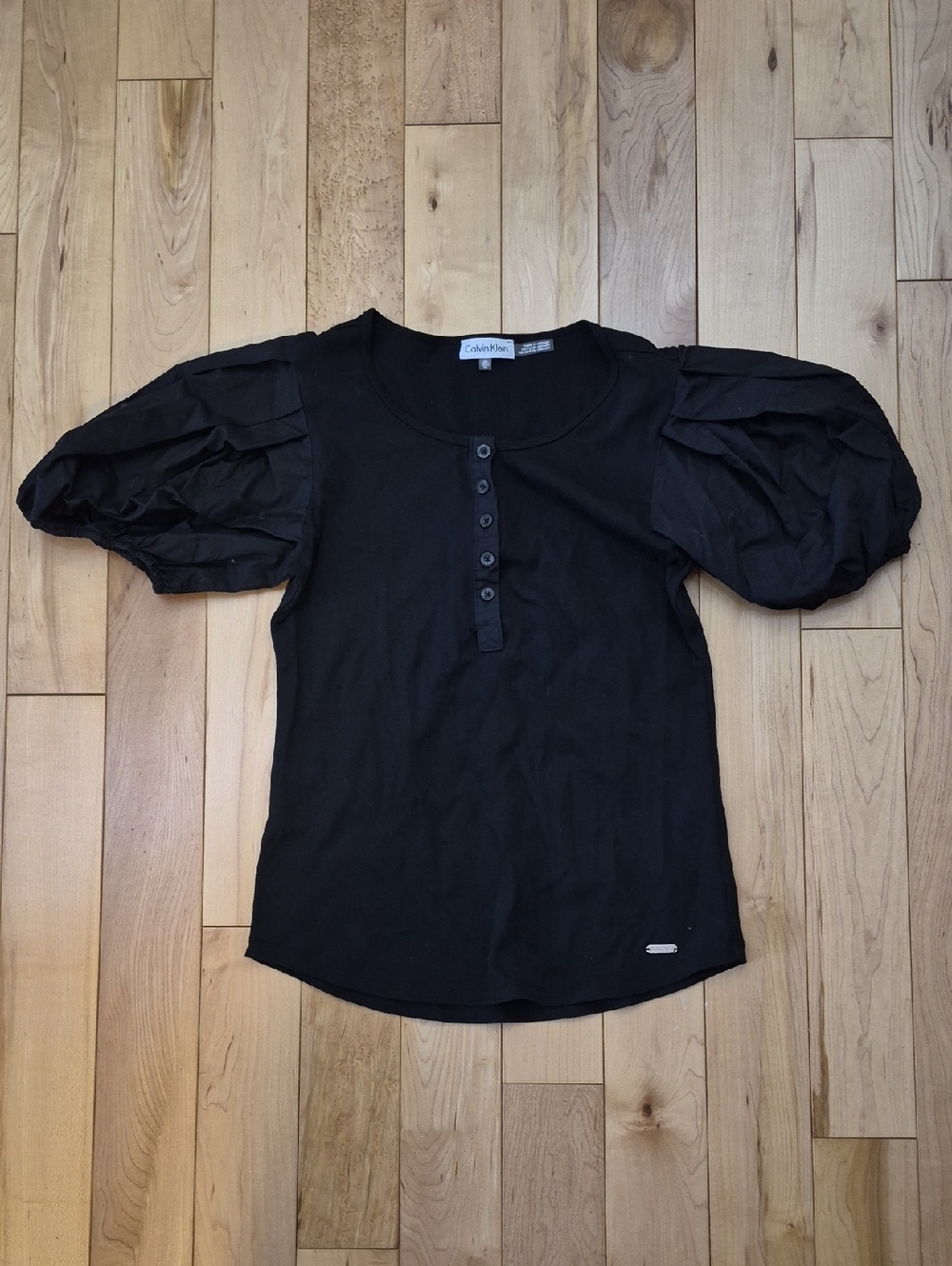 Calvin Klein Women's Size XS Black Puff-Sleeve Henley Tee